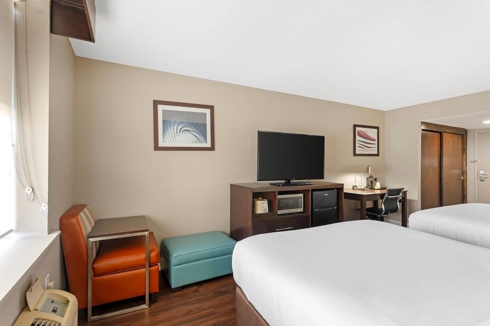 Standard Room, 2 Queen Beds, Non Smoking