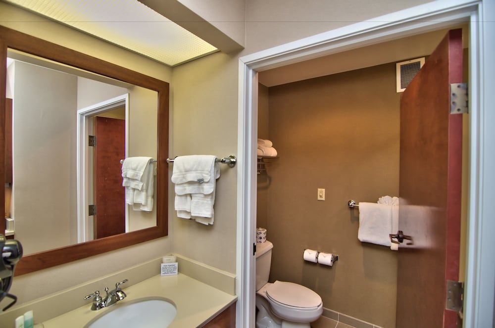 Suite, 2 Queen Beds, Non Smoking (Efficiency)