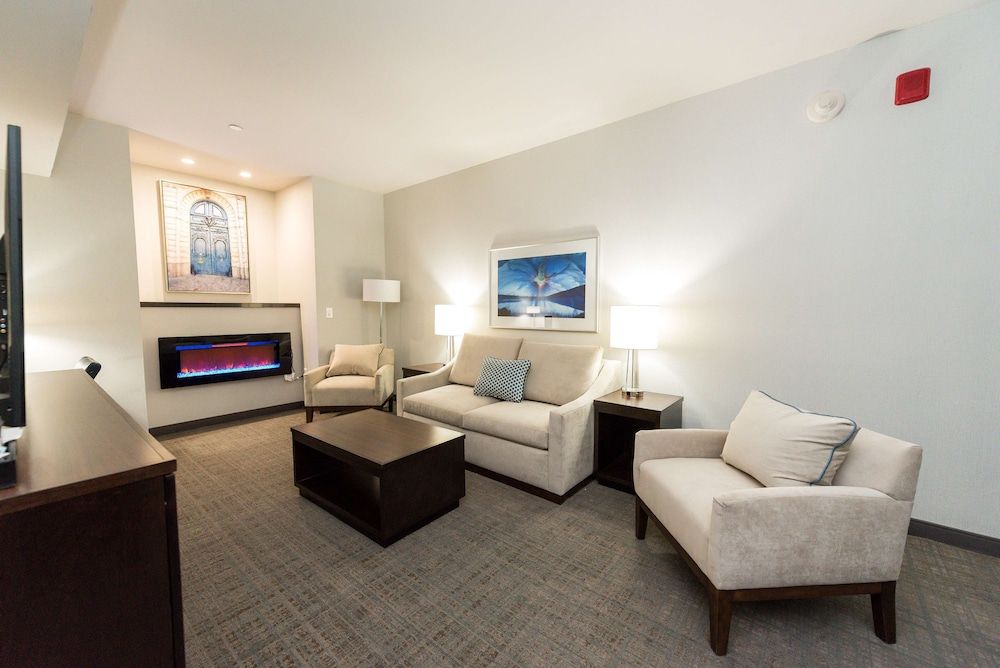 Suite, 1 King Bed