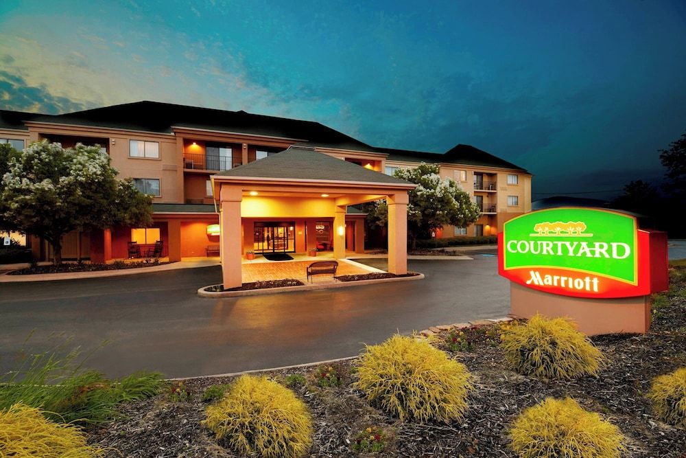 Courtyard by Marriott State College
