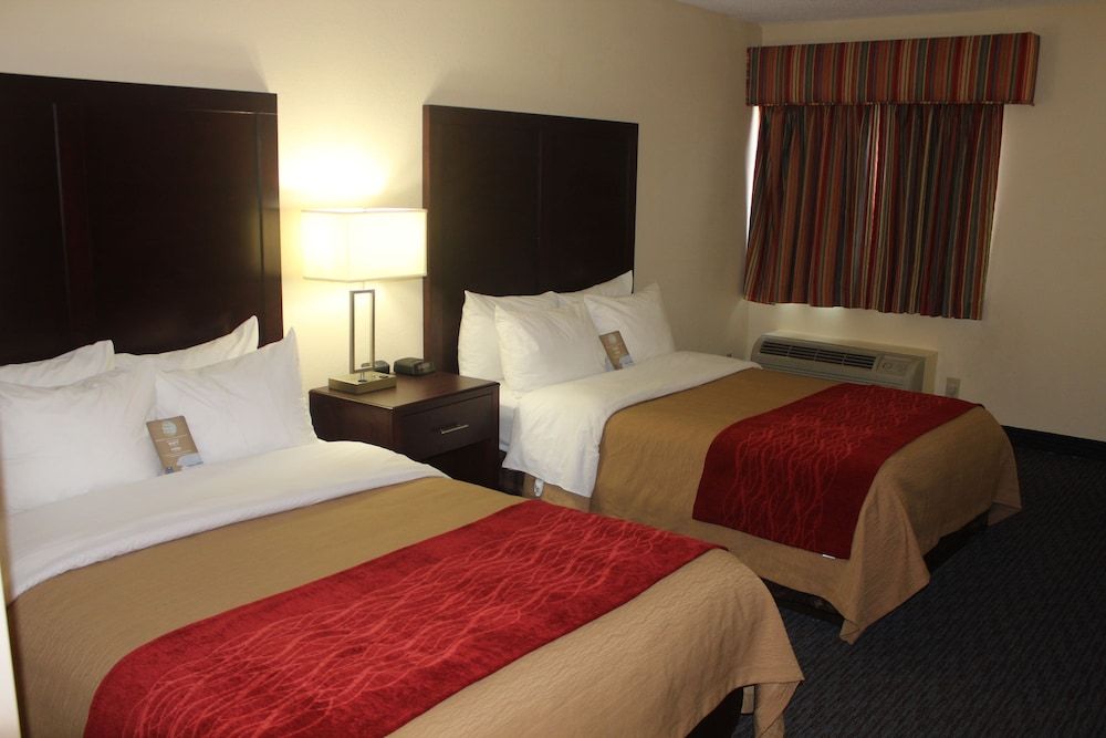 Room, 2 Queen Beds, Accessible, Non Smoking