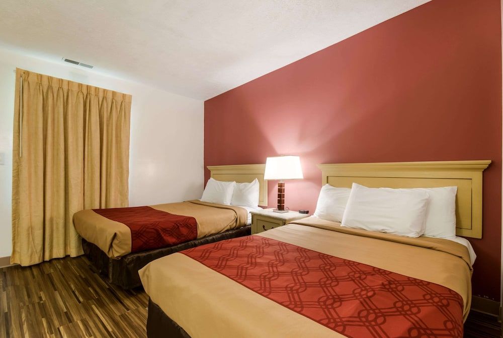 Room, 2 Queen Beds, Non Smoking
