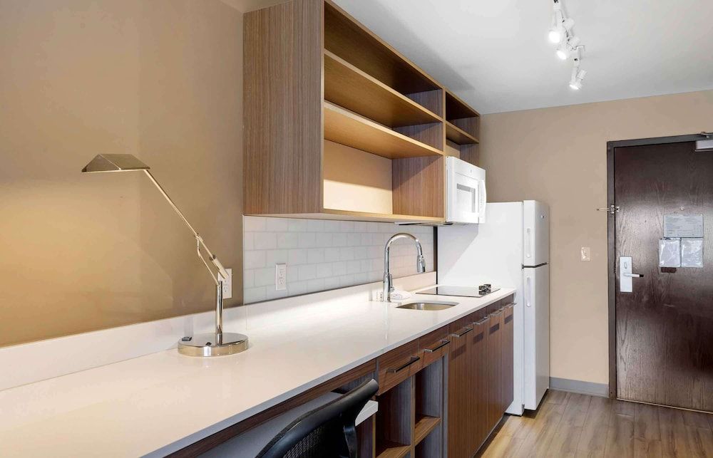 Extended Stay America Premier Suites Providence E Providence Studio, 1 Queen Bed, Accessible, Non Smoking 4