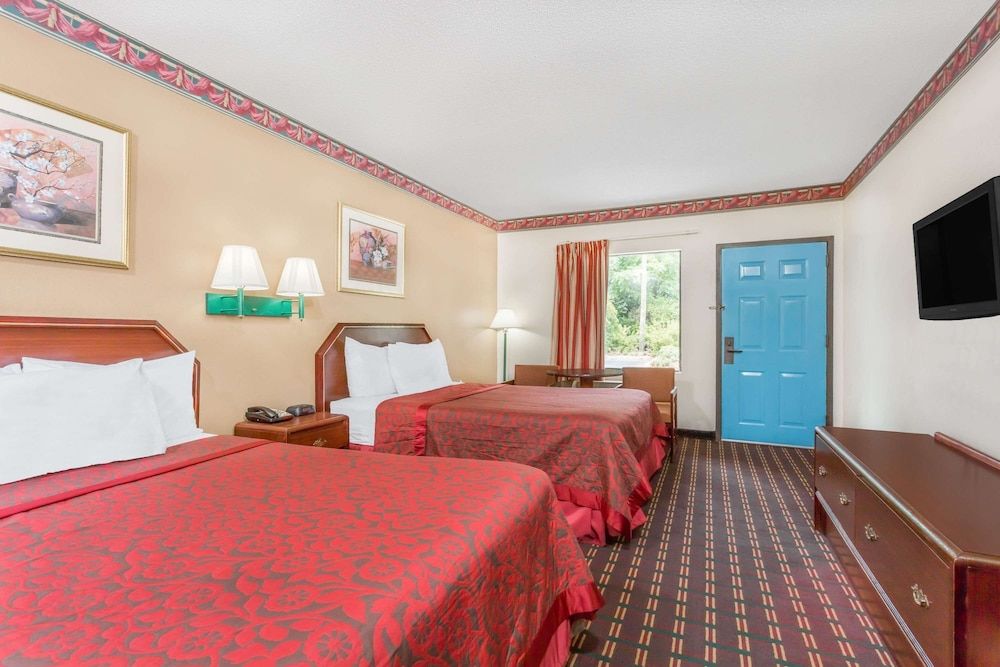 Standard Room, 2 Queen Beds, Smoking