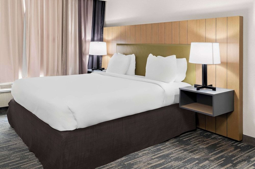 Suite, Multiple Beds, Non Smoking
