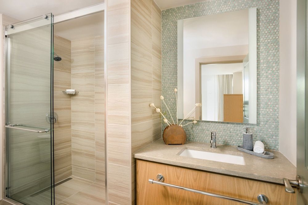 The Ryder Hotel Suite, 1 King Bed 6