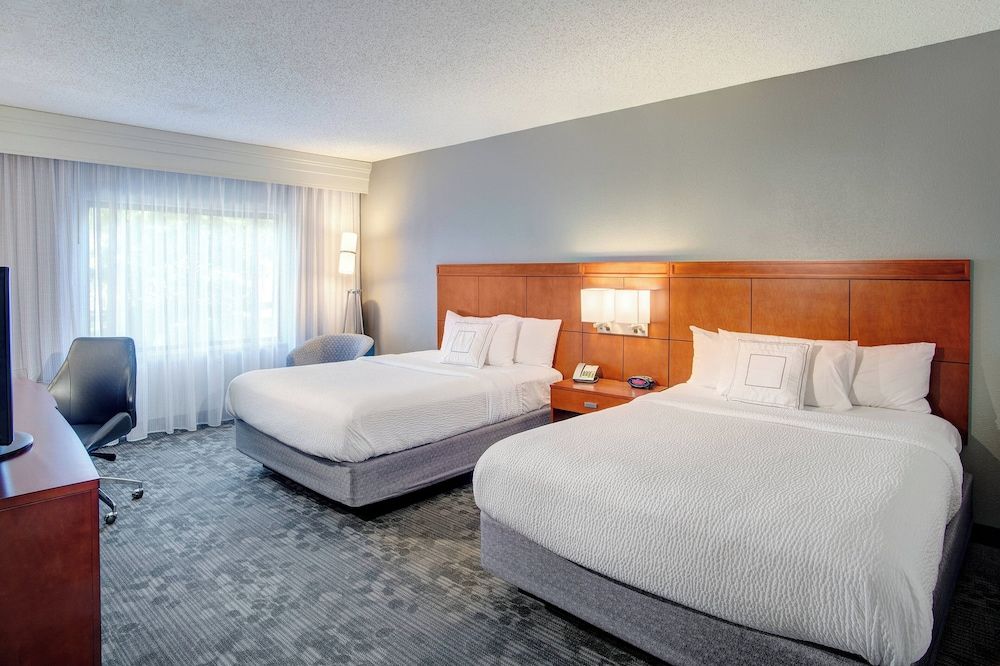 Room, 2 Queen Beds, Non Smoking