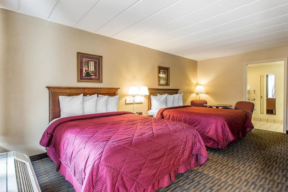 Suite, 2 Queen Beds, Non Smoking