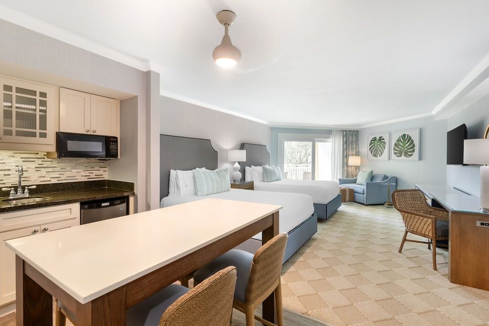 Omni Hilton Head Oceanfront Resort Studio Suite, 2 Queen Beds, Accessible, Courtyard View (Studio) 4