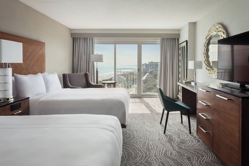 Room, 2 Queen Beds, Balcony, Oceanfront