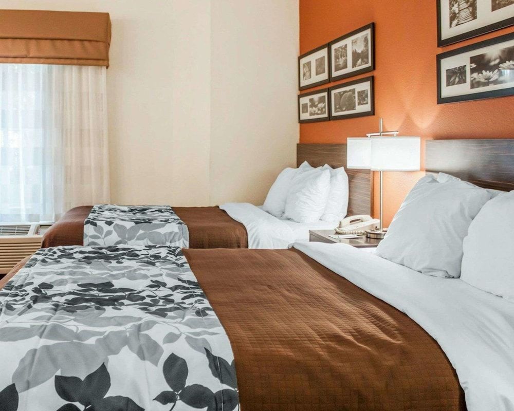Standard Room, 2 Queen Beds, Non Smoking