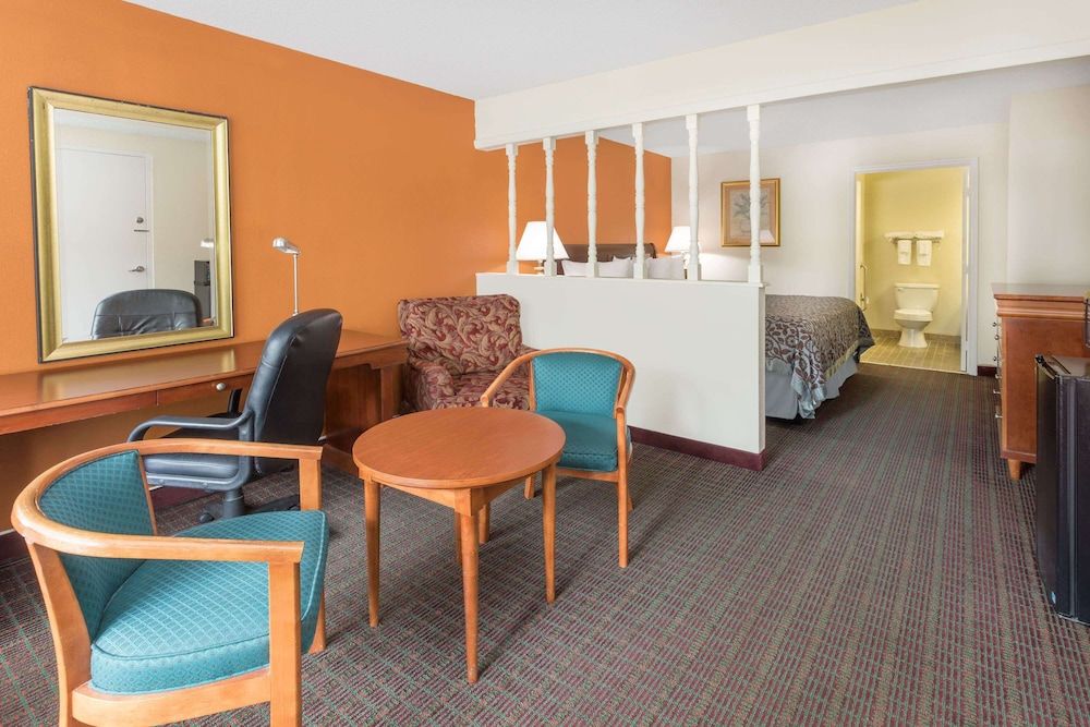 Room, 1 King Bed, Accessible