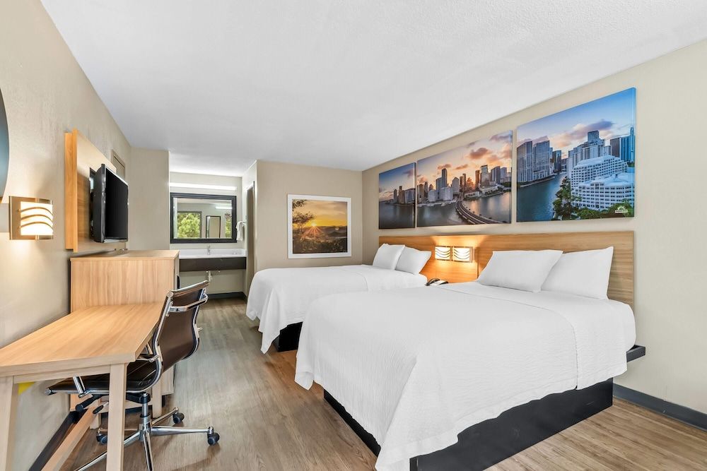Double Room, 2 Double Beds