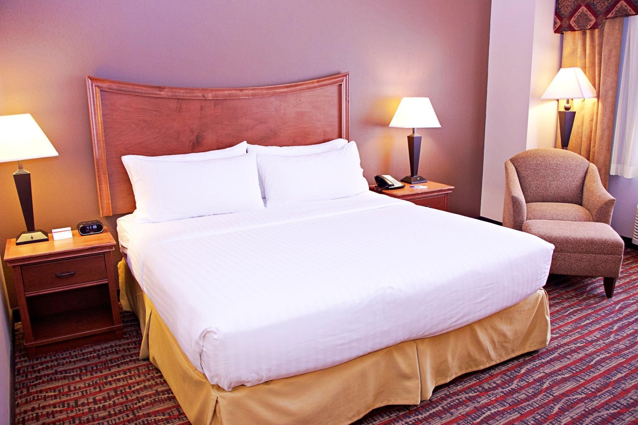 1 King Bed Standard