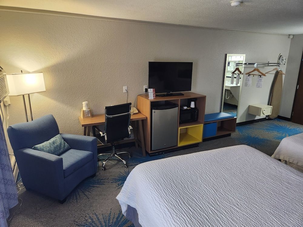 Room, 2 Double Beds, Accessible, Non Smoking
