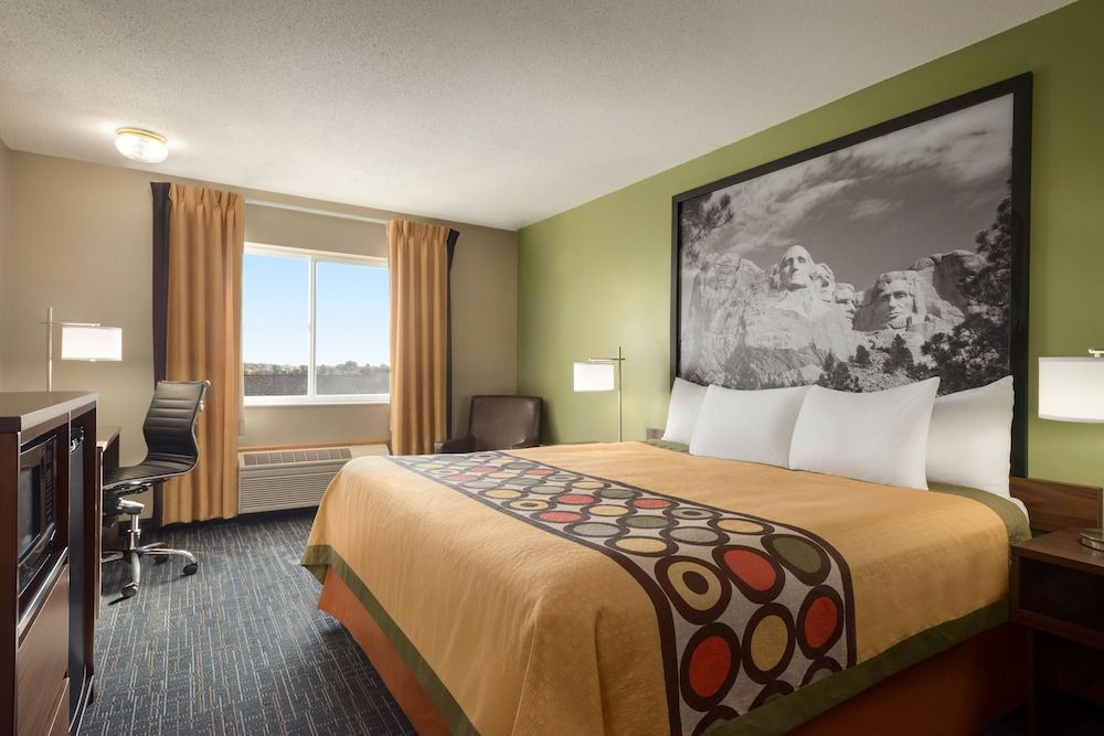 Room, 1 King Bed, Non Smoking