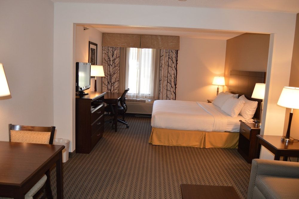 Standard Room, 1 King Bed