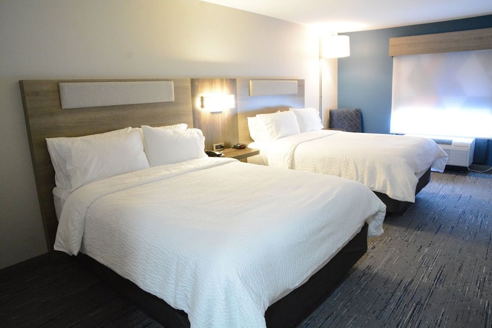 Standard Room, 2 Queen Beds, Accessible (Communications)