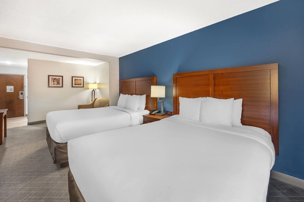 Suite, Multiple Beds, Non Smoking