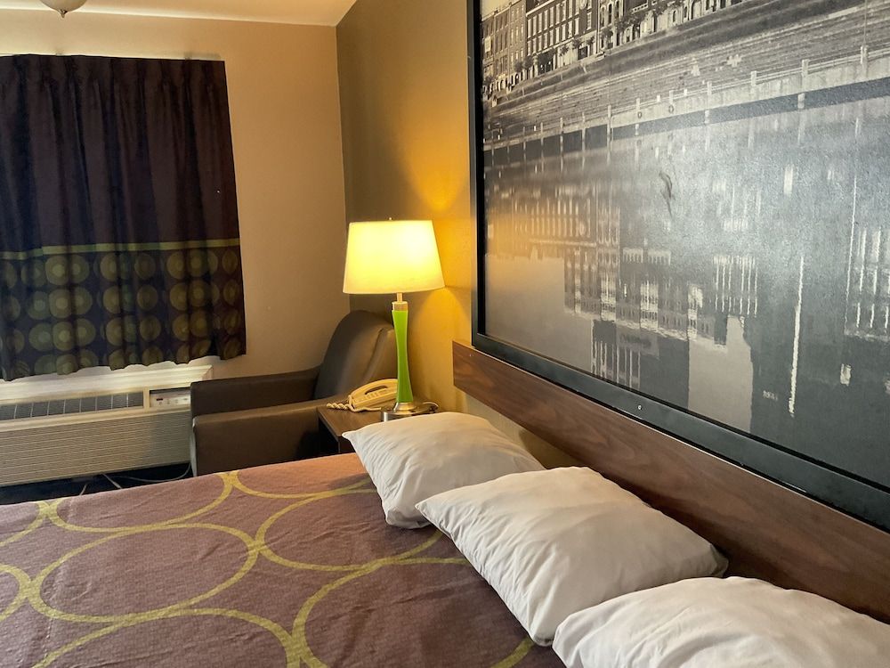 Standard Room, 1 King Bed, Accessible