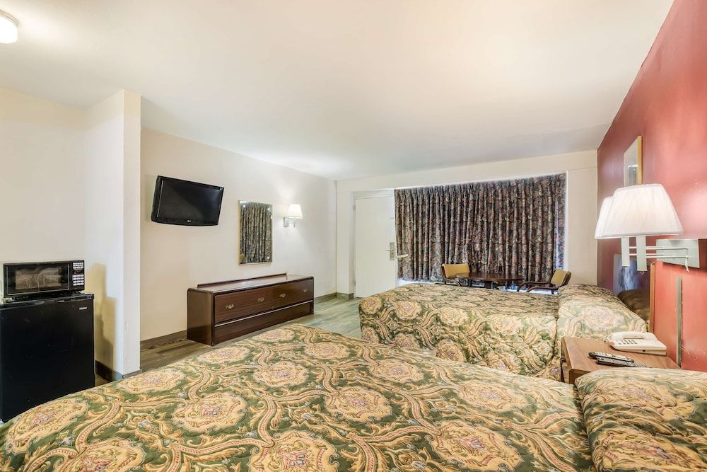 Room, 2 Double Beds, Smoking