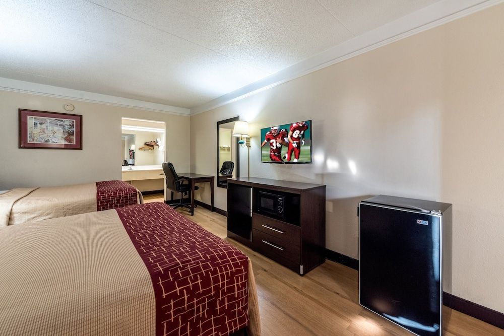 Suite, 2 Queen Beds, Non Smoking