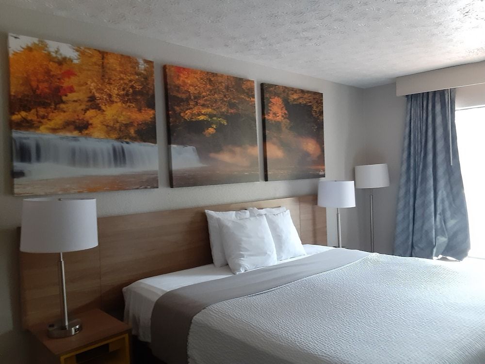 Standard Room, 1 King Bed, Smoking