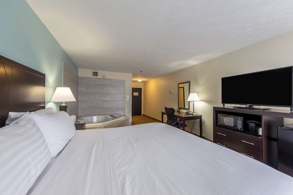 Suite, 1 King Bed