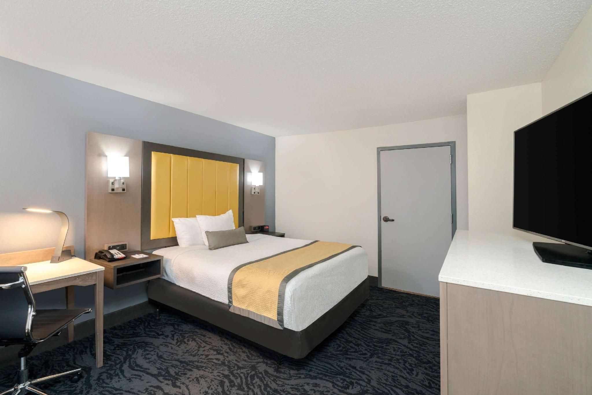1 Double Bed, Mobility Accessible Room, Non-Smoking