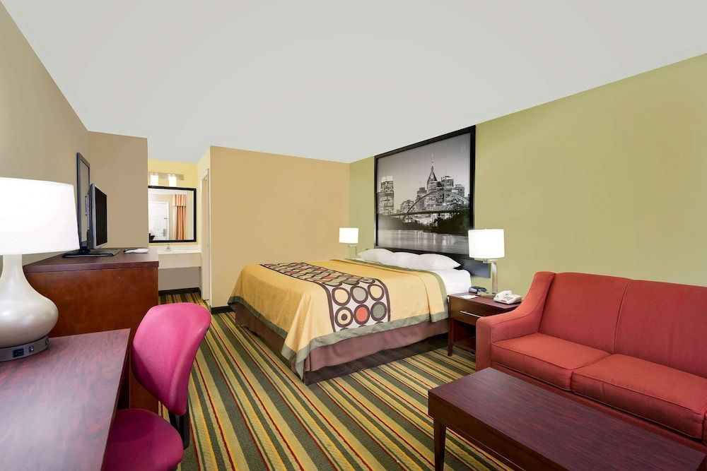 Standard Room, 1 King Bed, Smoking