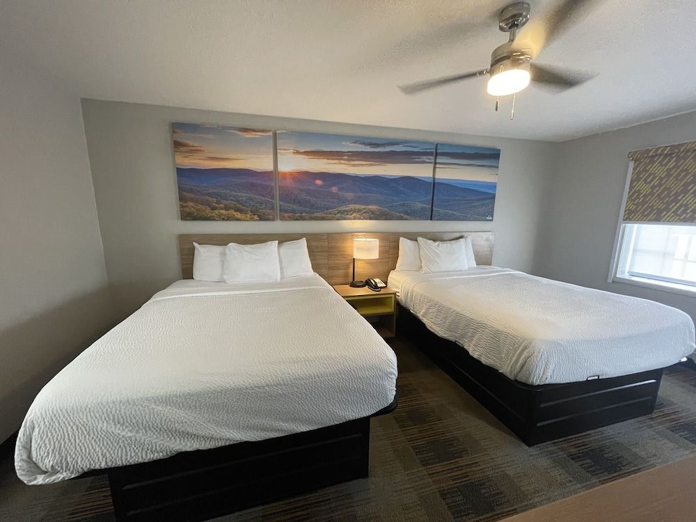 Standard Room, 2 Queen Beds