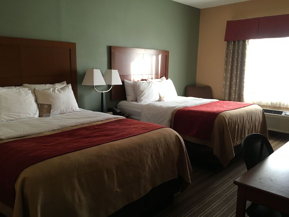Standard Room, 2 Queen Beds, Non Smoking