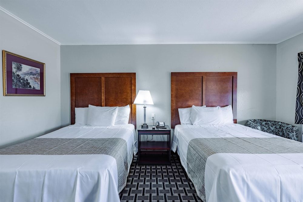 Room, 2 Double Beds, Smoking (Efficiency)
