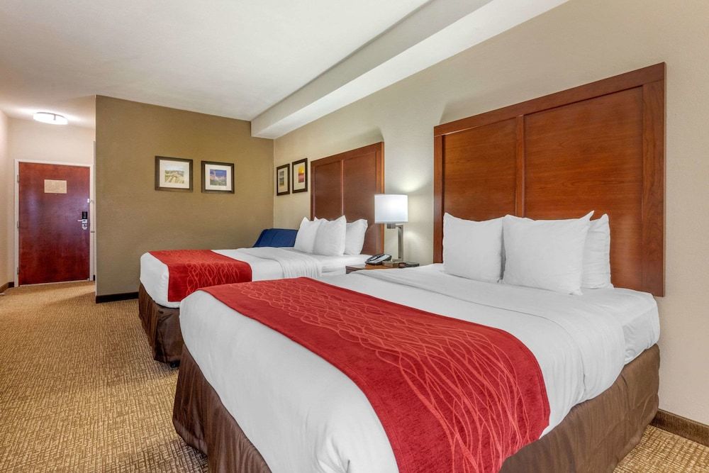 Suite, Multiple Beds, Non Smoking