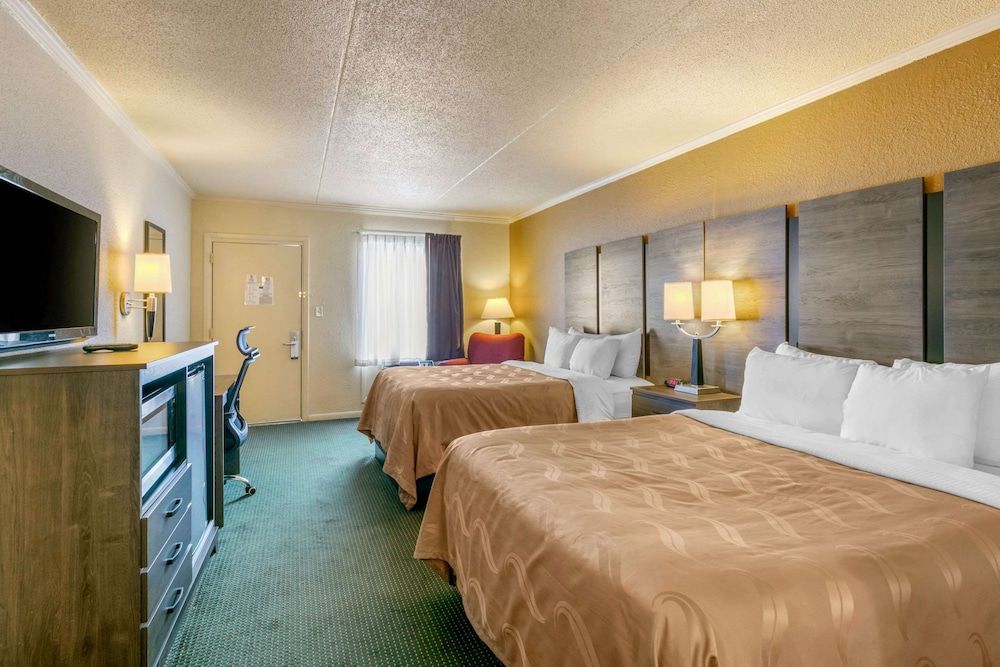 Standard Room, 2 Double Beds, Smoking