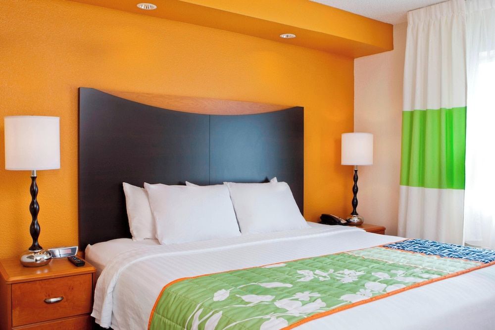 Executive Suite, 1 King Bed with Sofa bed