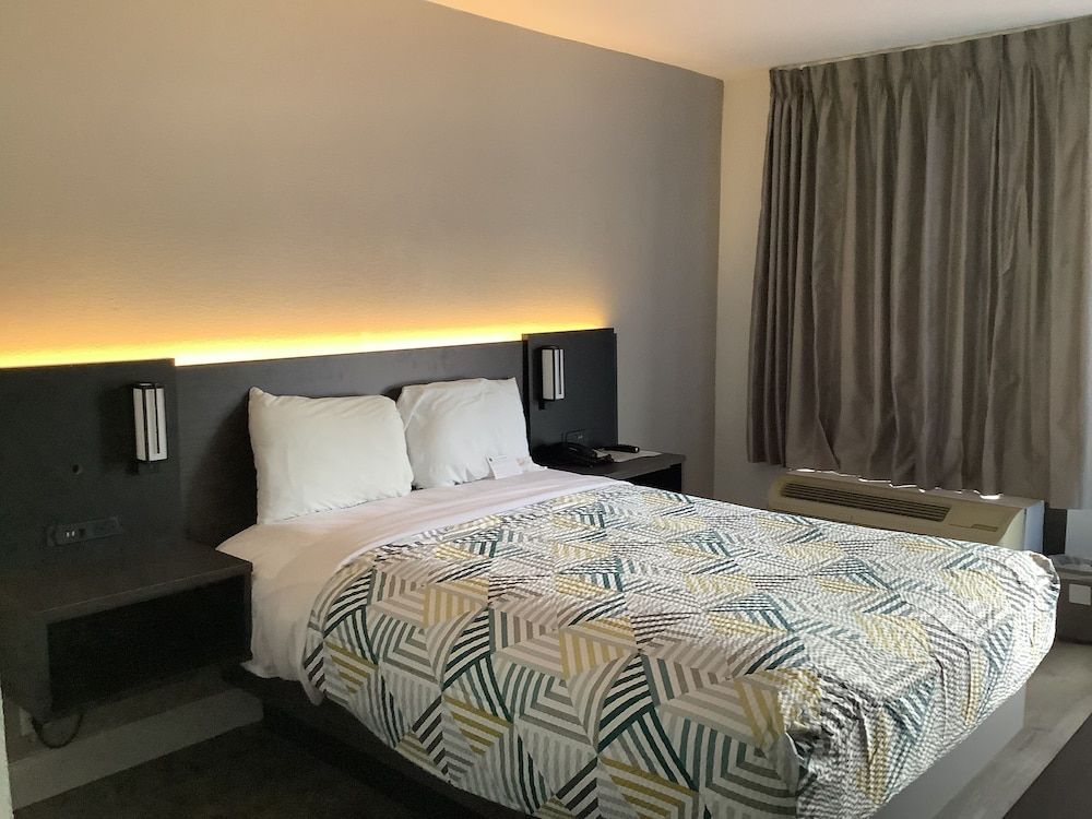Standard Room, 1 Double Bed, Accessible, Non Smoking