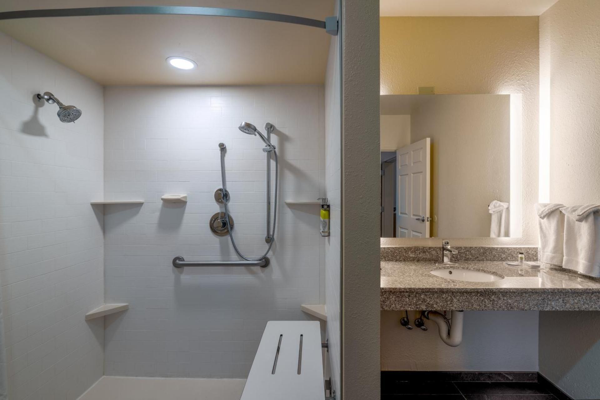 1 King Studio Suite Communications Accessible Roll Shower
