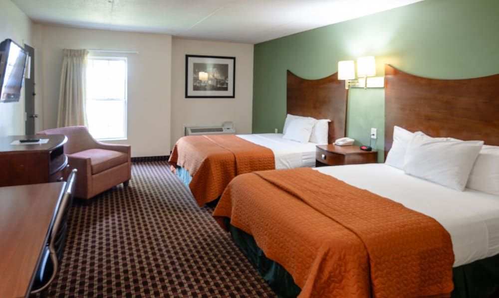 Select Inn Murfreesboro Deluxe Double Room 3
