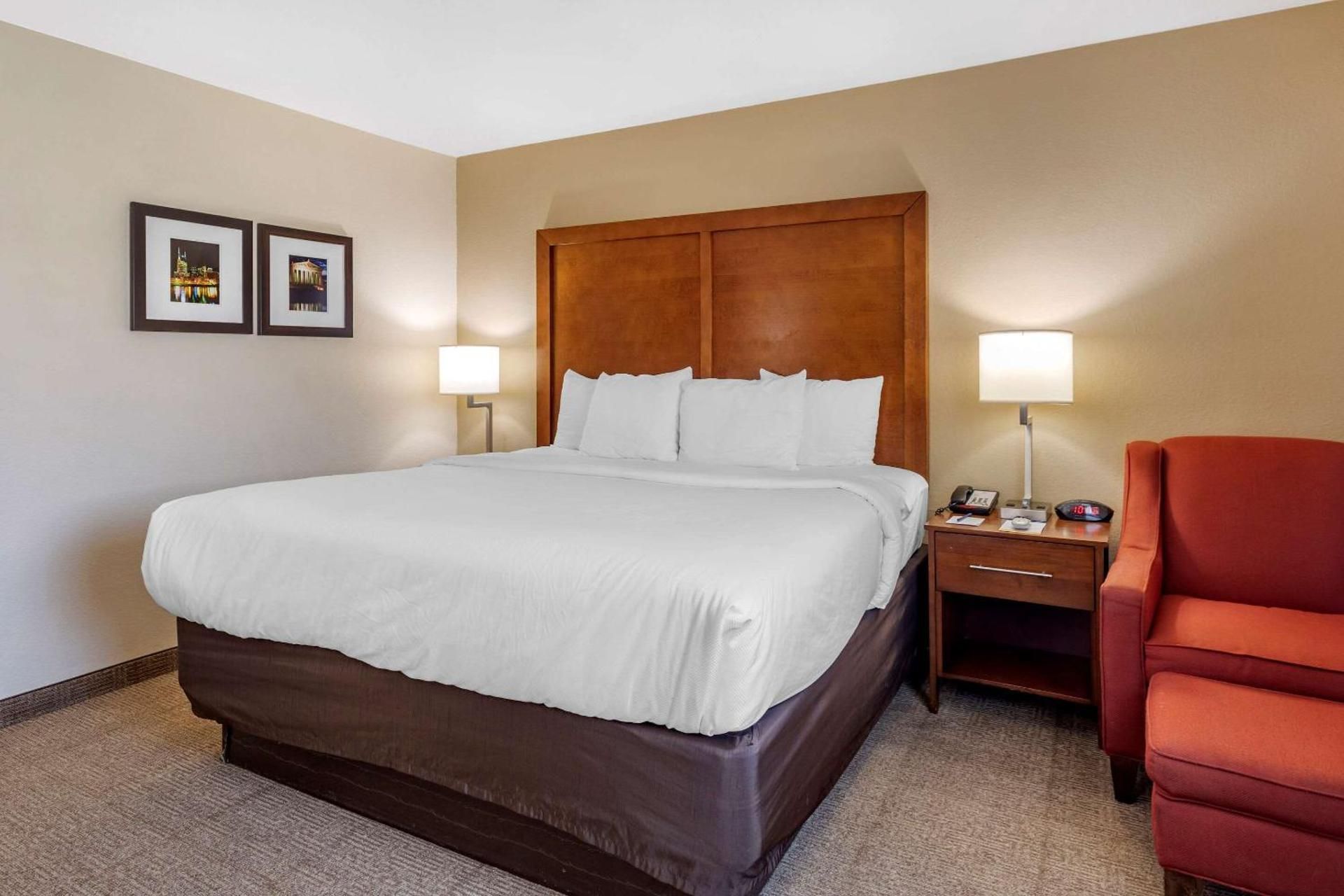 1 Queen Bed, Nonsmoking, Accessible