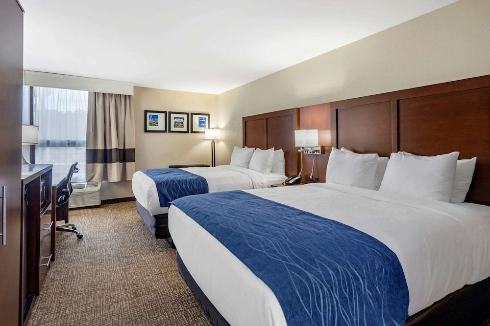 Standard Room, 2 Queen Beds, Non Smoking