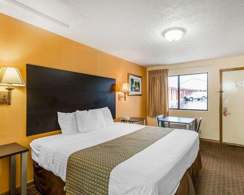 1 Double Bed No Smoking