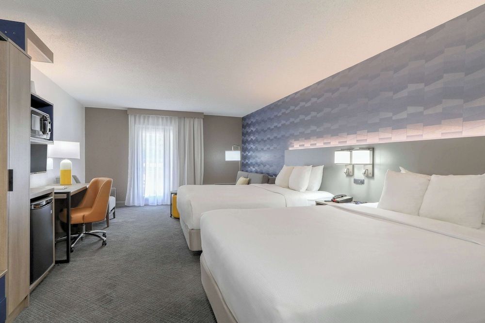 Standard Room, 2 Queen Beds, Non Smoking