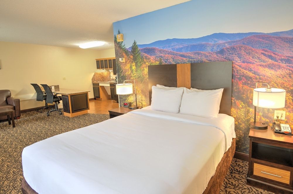 Suite, 1 Queen Bed, Accessible, Non Smoking