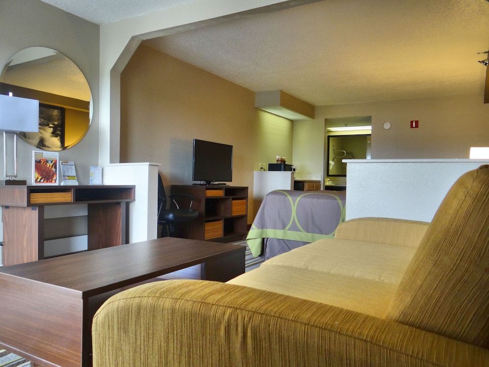 Deluxe Room, 1 King Bed, Non Smoking
