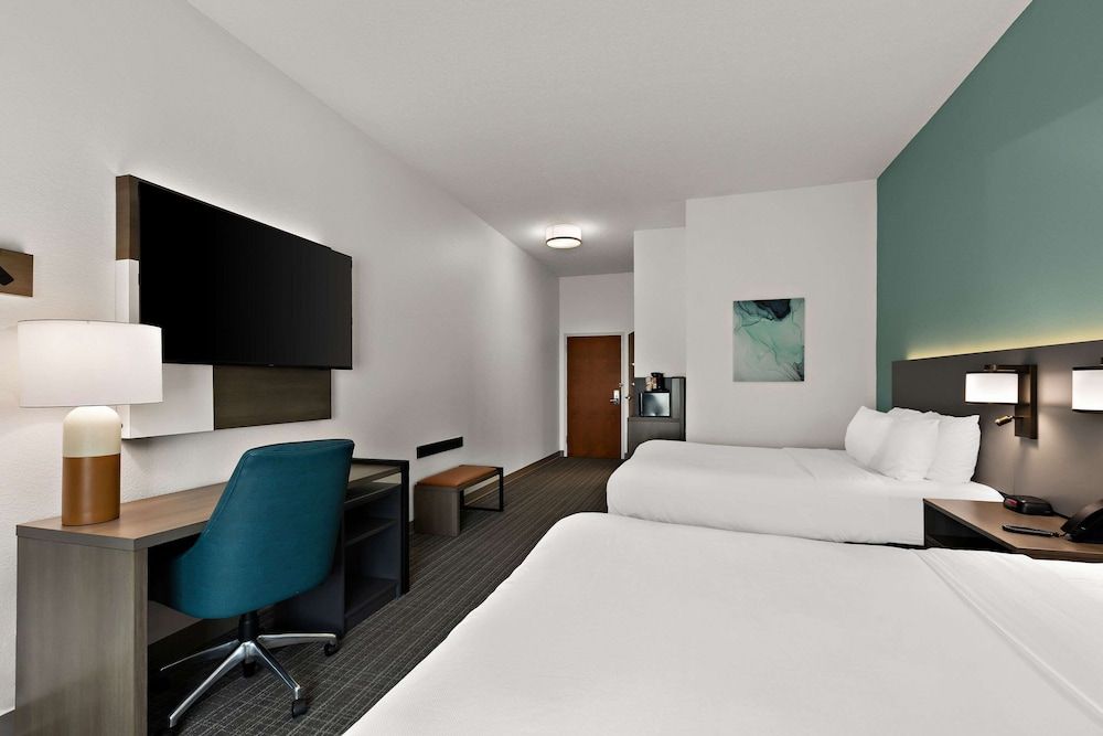 Room, 2 Queen Beds, Accessible, Non Smoking
