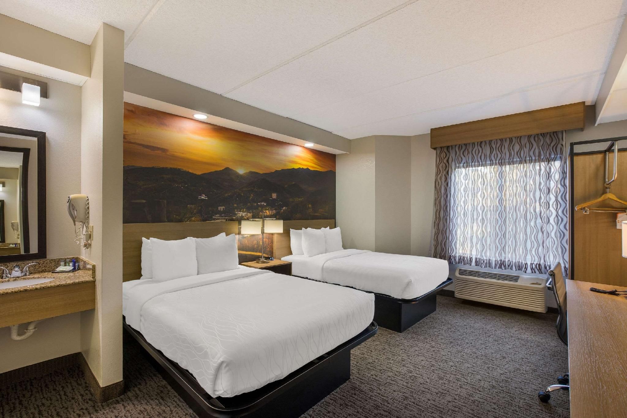 2 Double Beds, Nonsmoking