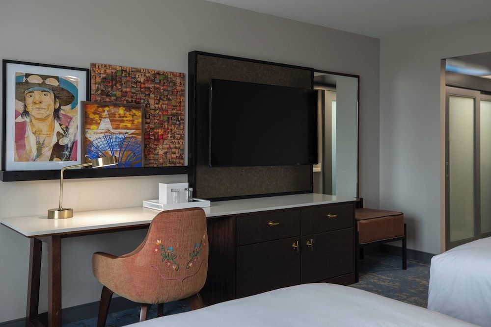 undefined Renaissance Dallas Addison Hotel 3