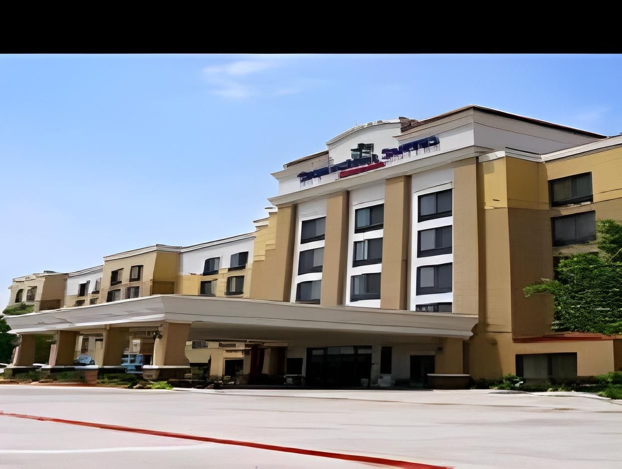 undefined SpringHill Suites by Marriott Dallas Addison/Quorum Drive 3