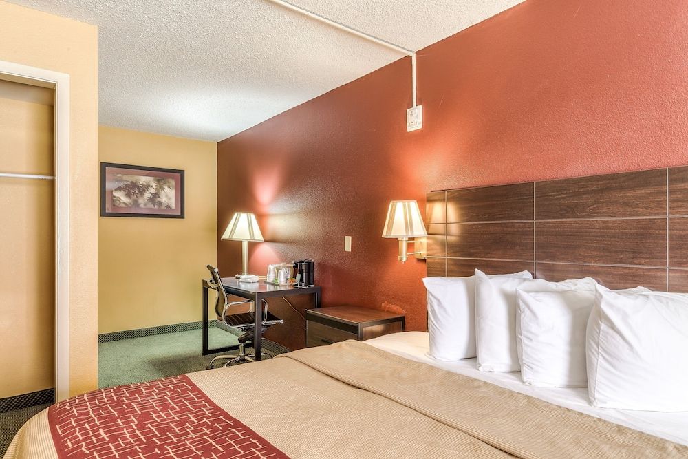 undefined Red Roof Inn Amarillo West 3